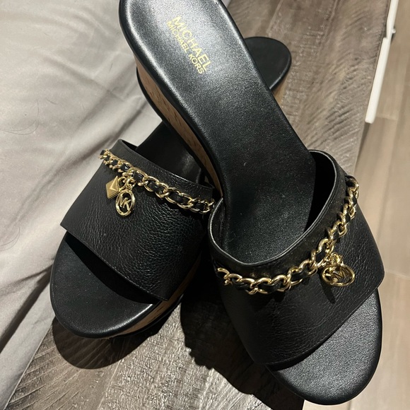 Michael kors wedge shoe worn a couple of times cleaning out the closet - Picture 3 of 3